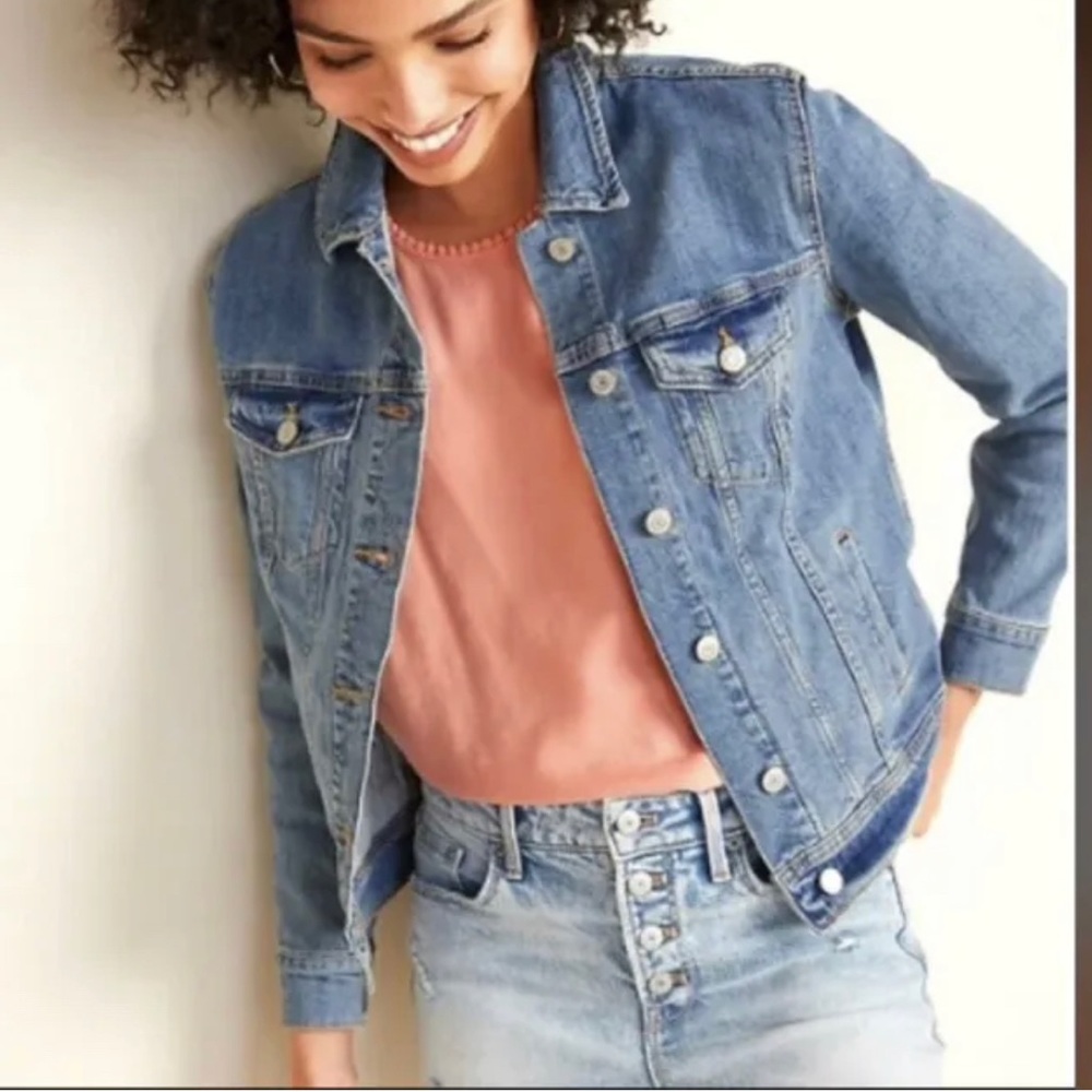 Women's Old Navy Denim Jacket SMALL Light Wash Button Closure